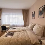 Apartmán 96m2 Of Comfort And Style: 4bd In Old Town